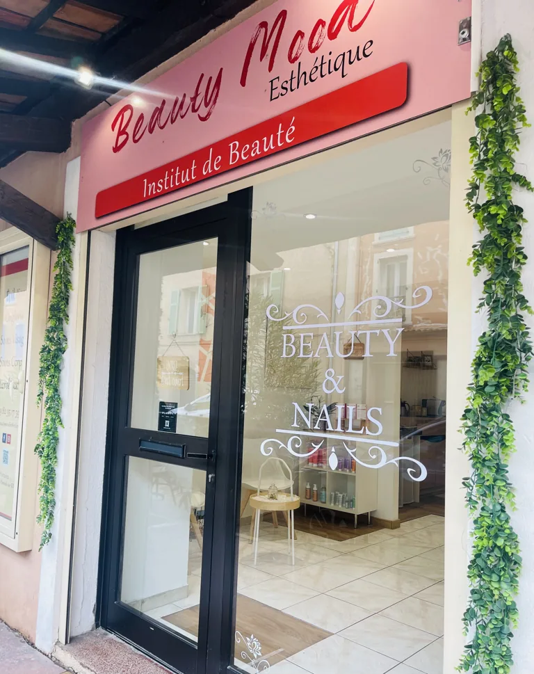 La devanture de Beauty Mood Esthétique, rue de la Liberté à Puget-sur-Argens