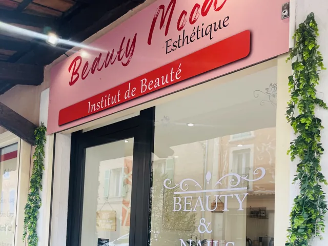 La devanture de Beauty Mood Esthétique, rue de la Liberté